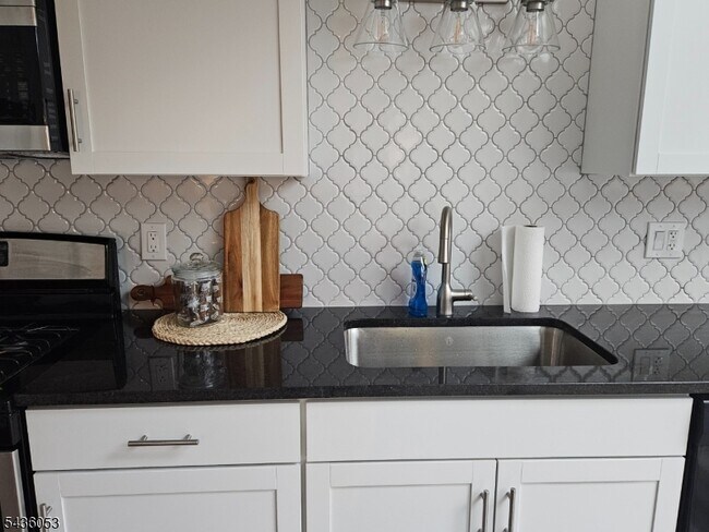 Foto del edificio - 119 Dartmouth Trail