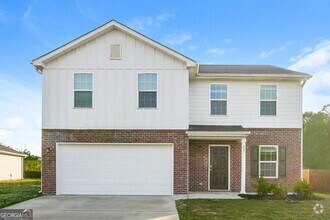 Building Photo - 461 Abeer St