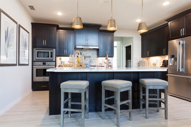 Building Photo - 22015 Grand Mist Dr