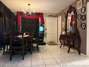 Building Photo - 2510 SW 81st Ave