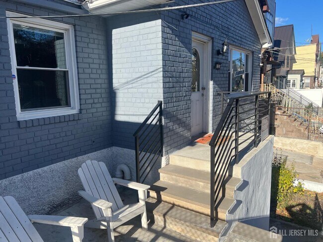 Foto del edificio - 13 Eastern Pkwy