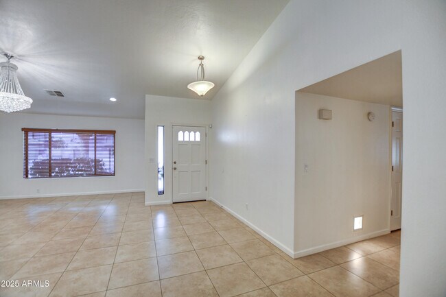 Foto del edificio - 6009 E Monte Cristo Ave