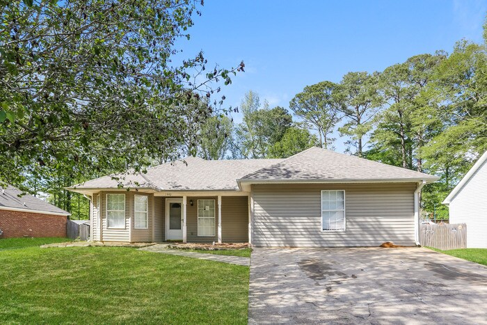 Primary Photo - Beautiful 4 Bedroom