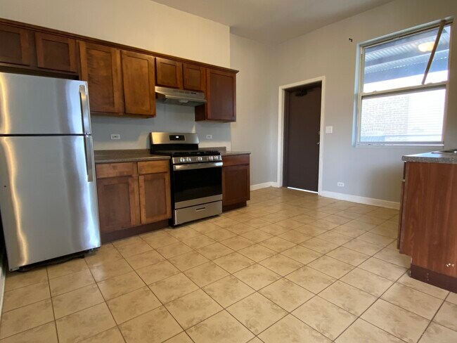 Foto del edificio - 856 N Fairfield Ave