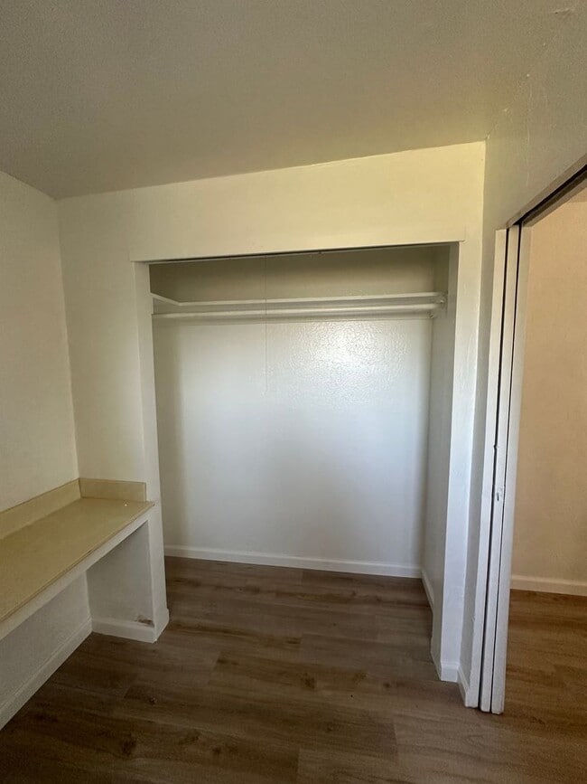 Building Photo - Small Studio In Monterey