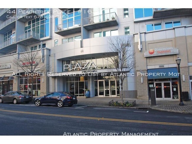 Foto del edificio - High rise condo Plaza Midtown