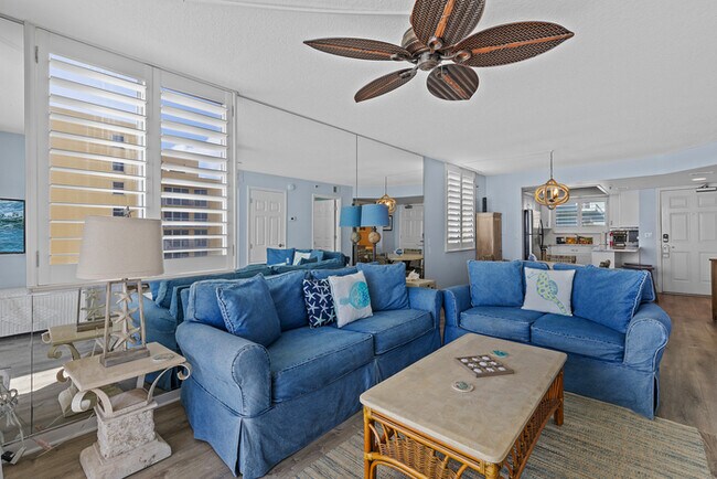 Building Photo - Oceania Beach Club 301