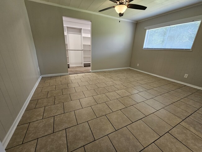 Building Photo - 75 S Madison Dr