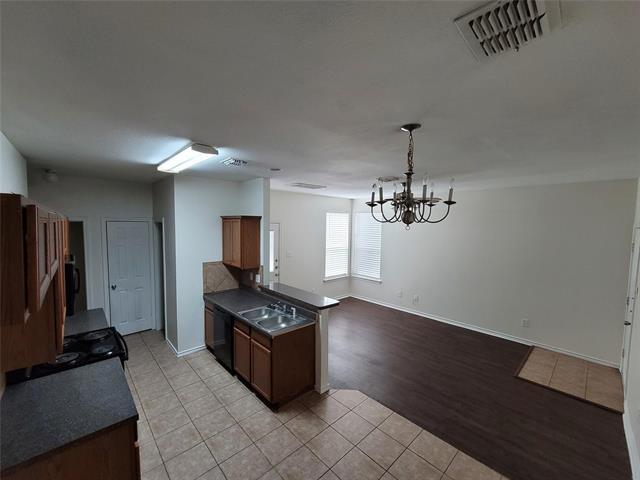 Building Photo - 1256 Redman Ave