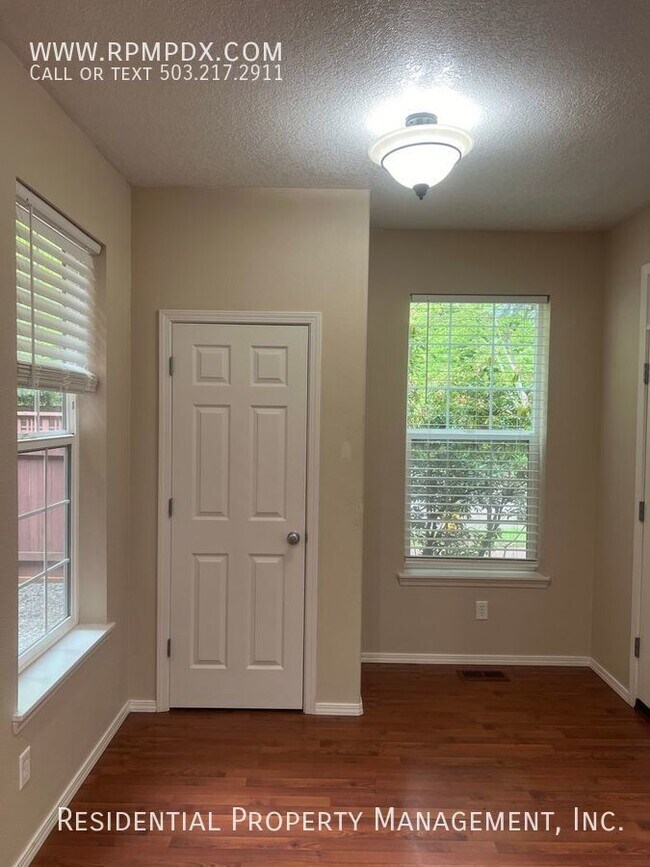 1008 SE Bacarra St, Hillsboro, OR 97123 House Rental in Hillsboro, OR