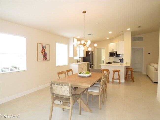 Building Photo - 4191 St George Ln