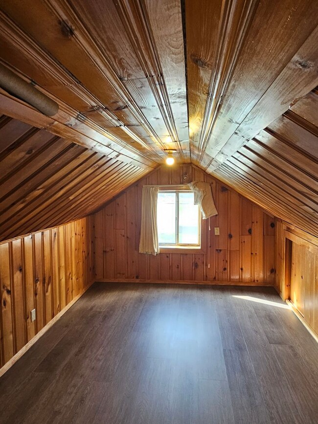 Building Photo - Pet friendly Single Family Home in Potlatch