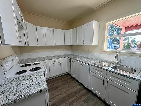 Foto del edificio - 1396 Waller St SE
