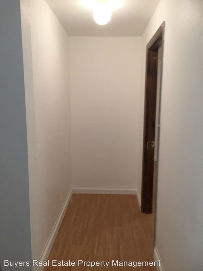 Foto del edificio - 541 Irwin St