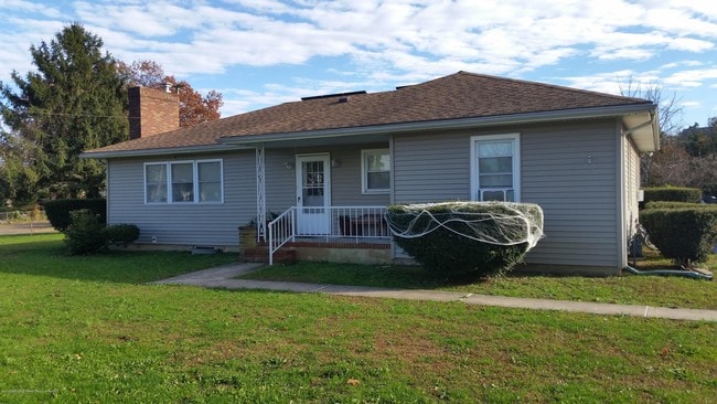 Building Photo - 99 Cedar Grove Rd