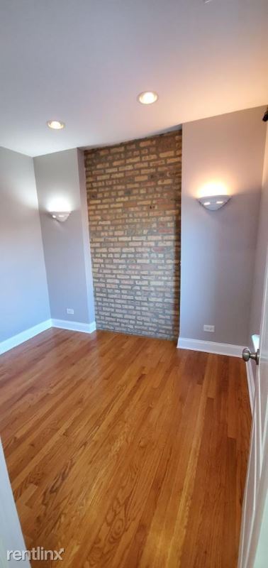 Foto del edificio - 2 br, 2 bath Condo - 6256 N Richmond St