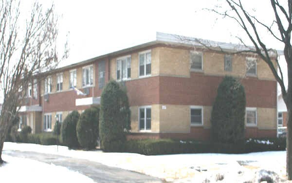 Primary Photo - 1675 Howard Ave