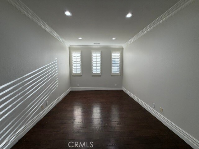 Foto del edificio - 1468 Voyager Dr