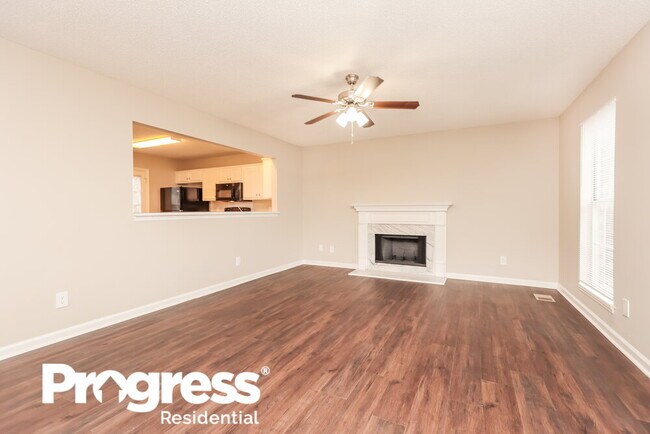 Building Photo - 302 Riverwood Ct