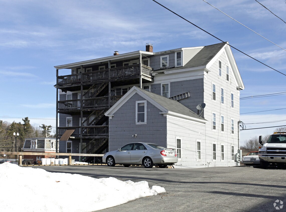 Building Photo - 686-692 Linwood Ave