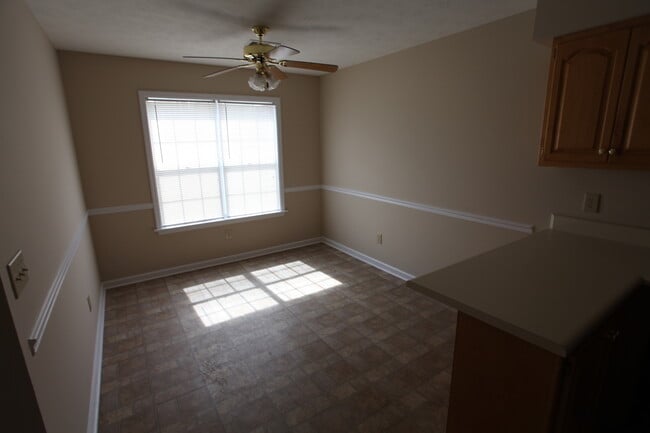 Photo - Duplex in Auburn - Available August! House