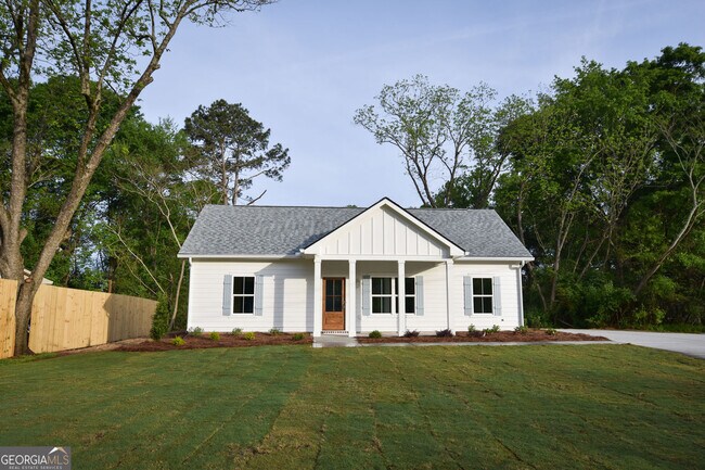 Building Photo - 1070 Moreland Dr
