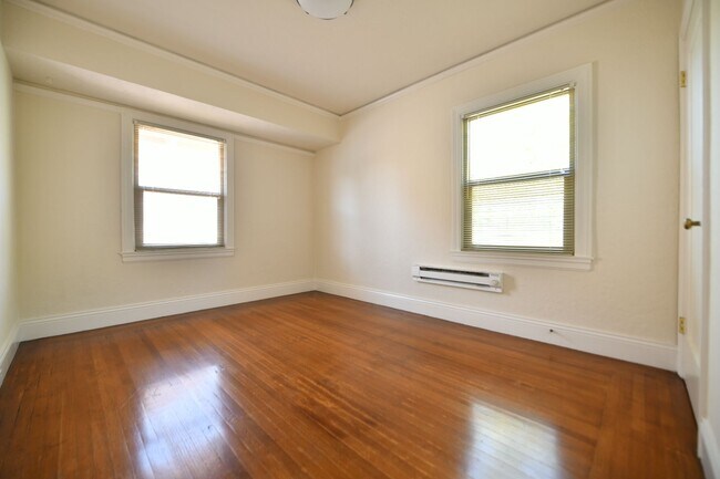 Foto del edificio - 324 49th St