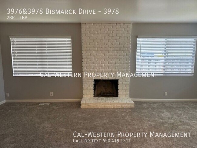 Foto del edificio - 3976&3978 Bismarck Drive-3978
