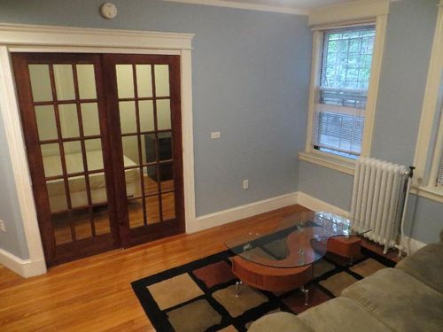 Building Photo - 118 Riverway