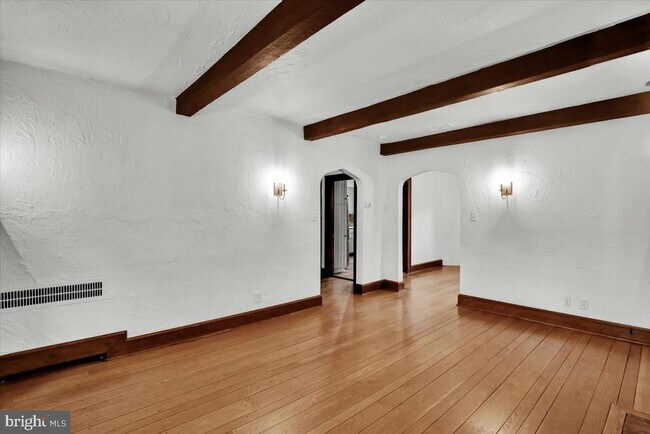 Foto del edificio - 501 Sunset Rd