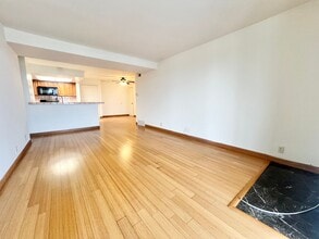 Building Photo - 2599 Walnut Ave