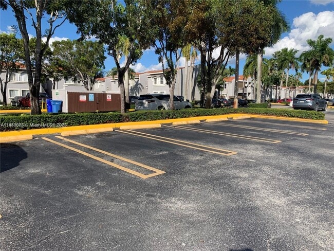 Building Photo - 4720 NW 114th Ave