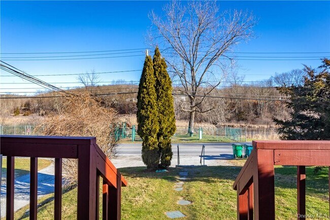 Foto del edificio - 33 Holmes Rd