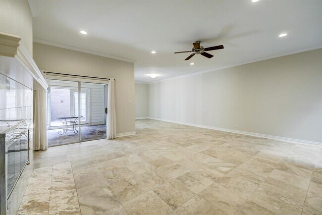 Building Photo - 446 E Fair Harbor Ln