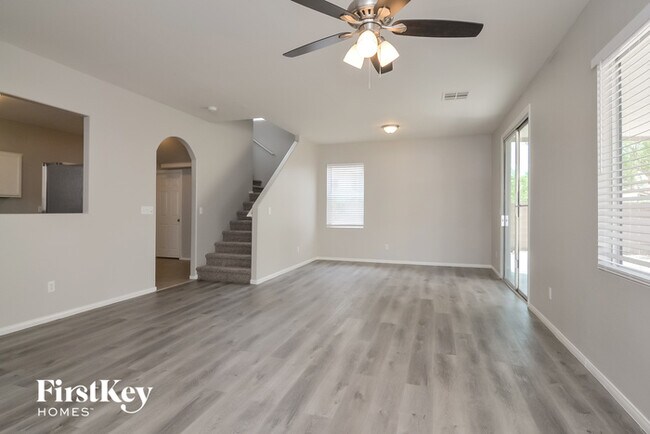 Foto del edificio - 6494 Pronghorn Ridge Ave
