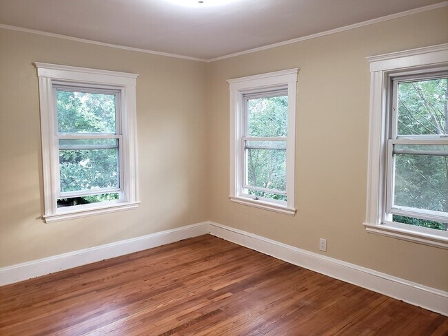 Building Photo - 367 Alewife Brook Pky