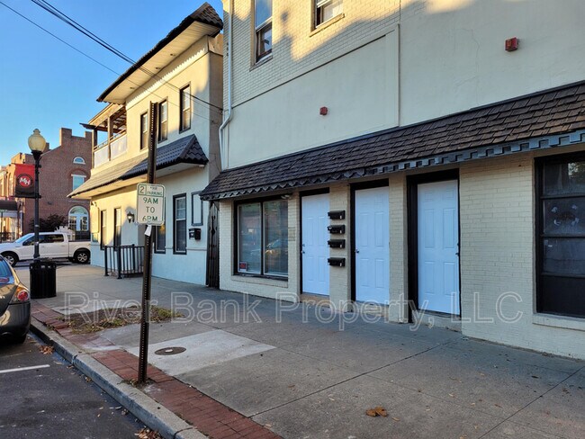 Foto del edificio - 33 Mill St