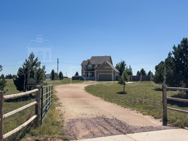 Foto del edificio - Spacious Country Living!