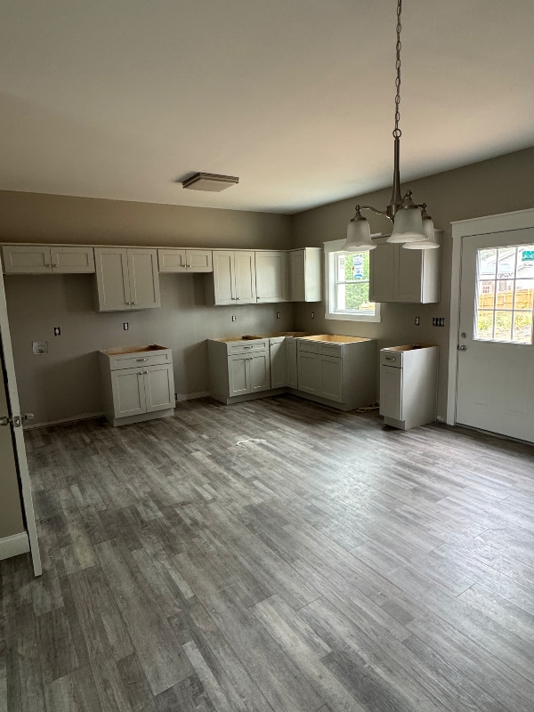 Building Photo - 617 W Peachtree St