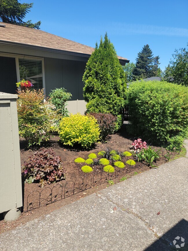 Senior Living Apartments For Rent in Eugene OR 20 Rentals