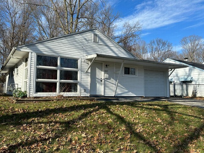 Foto del edificio - Quaint 3-Bed/1-Bath Haven: Columbus Comfort
