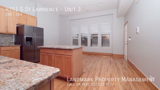 Foto del edificio - 4351 S St Lawrence Ave