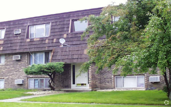Foto principal - 1350 Getzelman Dr