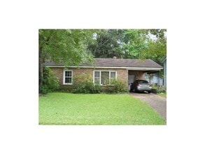 Building Photo - 2359 Vermillion Dr