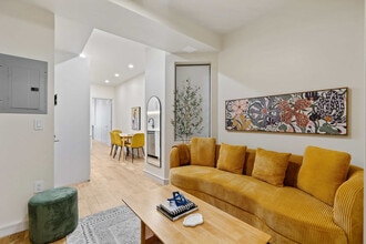 Building Photo - 491 2nd Ave