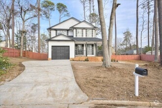 Building Photo - 511 Arlington Ct