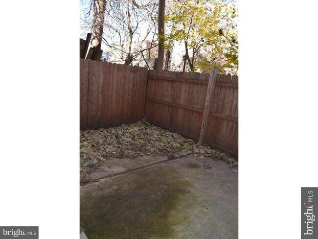 Foto del edificio - 1133 W Nevada St