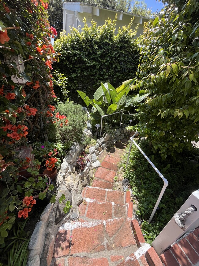 Garden path - 2859 Terry Rd