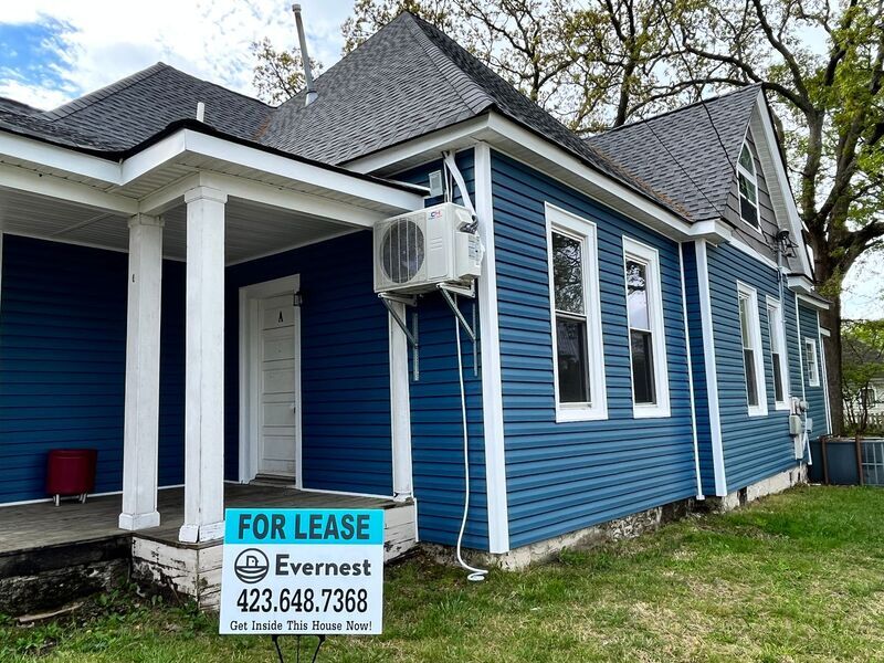Foto principal - 1600 E 12th St