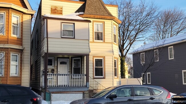 Building Photo - 174 Watson Ave